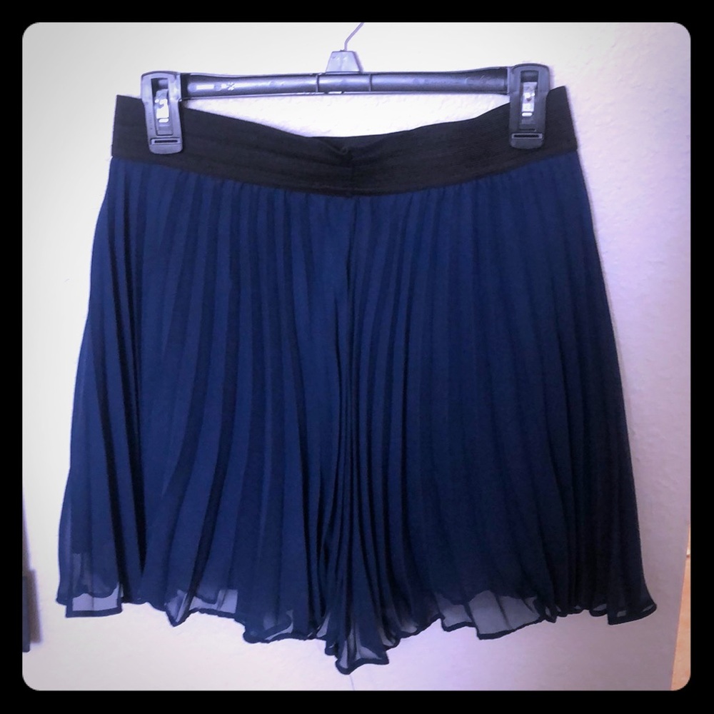 Navy blue flow skirt